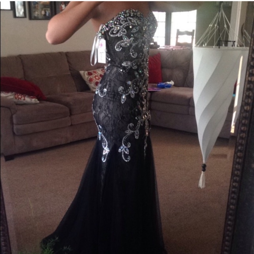 Elegant Black Strapless Gown with Silver Embellishments
